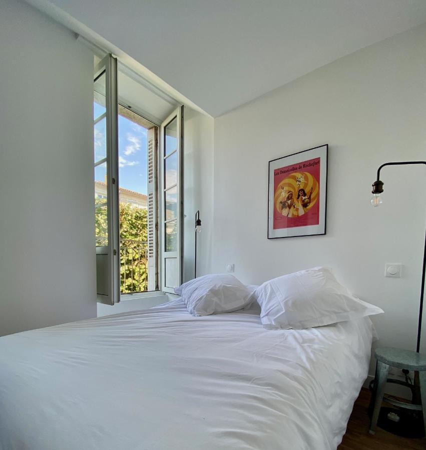 L'Esperlette Apartment Rochefort  Ngoại thất bức ảnh