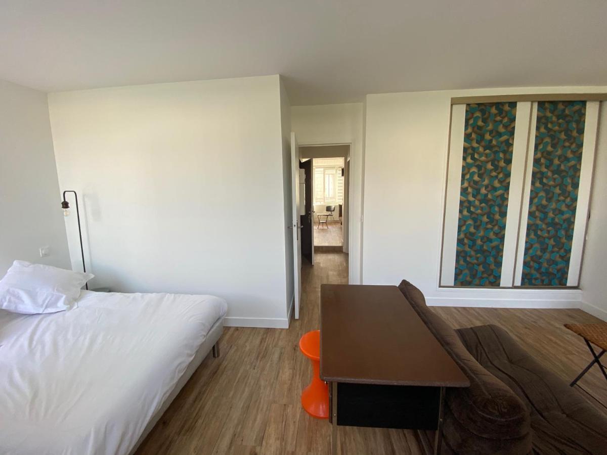 L'Esperlette Apartment Rochefort  Ngoại thất bức ảnh